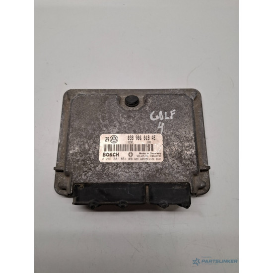 ECU modul/unitate de control motor VOLKSWAGEN GOLF IV 1J1 1997 - 2007 038906018AE