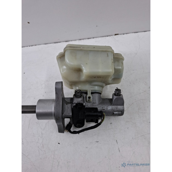 Pompa de frana VOLKSWAGEN GOLF V 1K1 2003 - 2009 03350886351