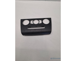 Grila panou AC BMW 1 E87 2003 - 2013 6976808