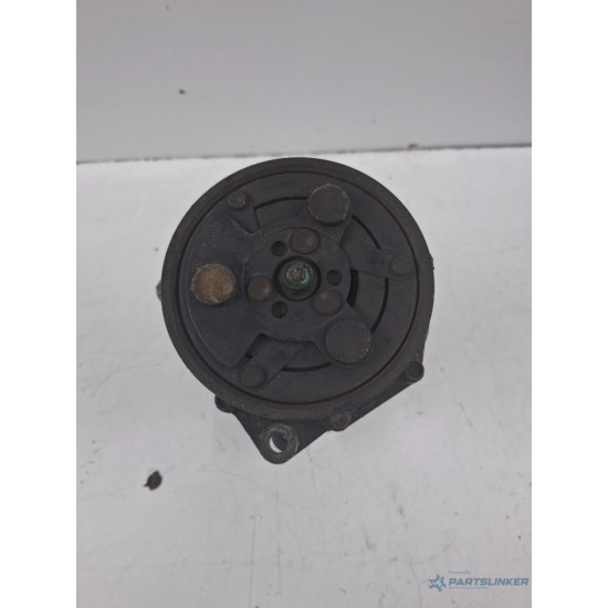 Compresor  AC SKODA OCTAVIA 1U2 1996 - 2010 1.6 1.6 AVU, BFQ, VOLKSWAGEN GOLF IV 1J1 1997 - 2007, VOLKSWAGEN GOLF IV Van 1J1 2000 - 2004 1J10 820 803 F