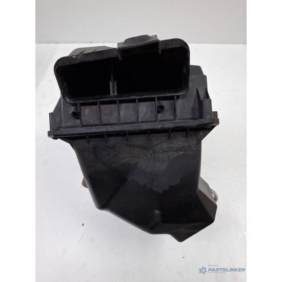 Carcasa filtru de aer AUDI A4 II 8E2, B6 2000 - 2005 2.0 ALT 06C133843