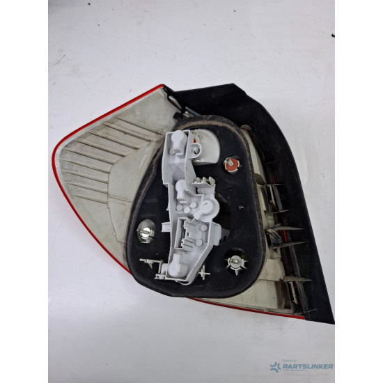 Lampa spate / Stop dreapta spate BMW 1 E87 2003 - 2013 118 d N47 D20 A, N47 D20 C 7164355-05