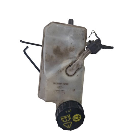Pompa de frana FORD FOCUS II DA_, HCP, DP 2004 - 2013 TDCi G8DA, G8DB, G8DD, G8DE, G8DF 0335089103