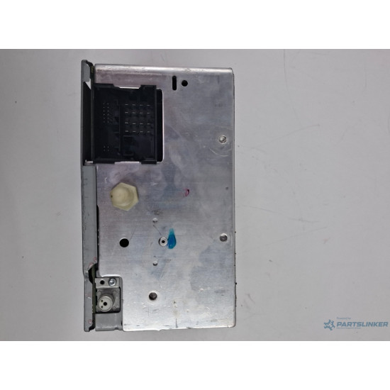 Sistem infotainment radio/CD/DVD/GPS FORD FOCUS II DA_, HCP, DP 2004 - 2013 TDCi G8DA, G8DB, G8DD, G8DE, G8DF