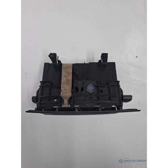 Scrumiera (fata) FORD FOCUS II DA_, HCP, DP 2004 - 2013 TDCi G8DA, G8DB, G8DD, G8DE, G8DF