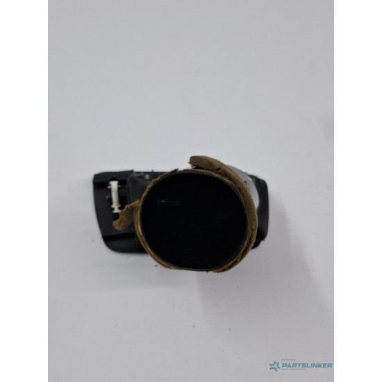 Cadru grila de ventilatie panou de bord VOLVO S60 I 384 2000 - 2010 D5 D 5244 T 3409375