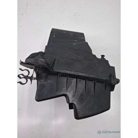 Carcasa filtru de aer FORD FIESTA V JH_, JD_ 2001 - 2010 6652A