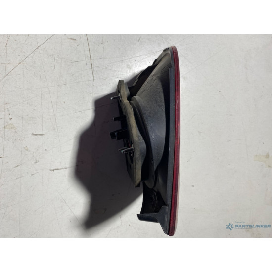 Lampa spate / Stop dreapta VOLKSWAGEN TOUAREG 7LA, 7L6, 7L7 2002 - 2013 V6 TDI BKS, CATA 7L6945094T 7L6945094T