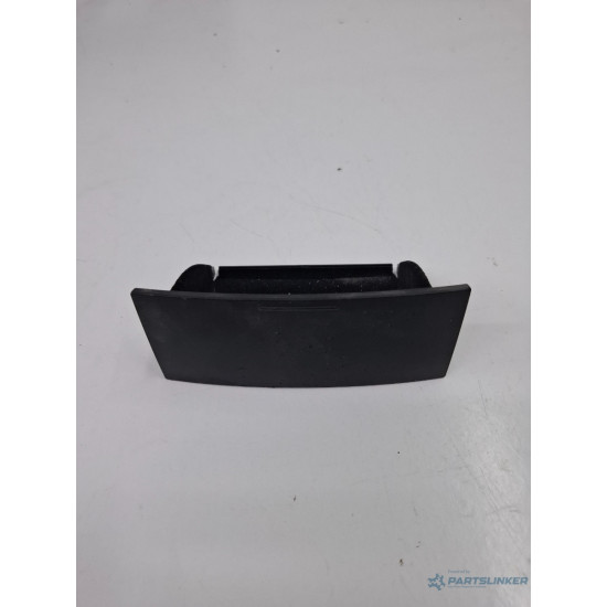 Scrumiera auto VOLKSWAGEN TOUAREG 7LA, 7L6, 7L7 2002 - 2013 V6 TDI BKS, CATA 7L6863072