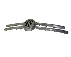 Grila fata VOLKSWAGEN TOUAREG 7LA, 7L6, 7L7 2002 - 2013 V6 TDI BKS, CATA