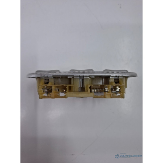 Plafoniera CITROËN C4 Grand Picasso I UA_ 2006 - 2013 HDi 9HY (DV6TED4), 9HZ (DV6TED4)