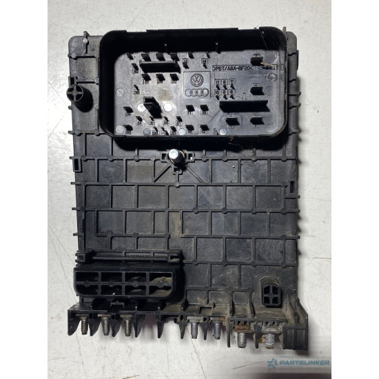 Panou sigurante VOLKSWAGEN PASSAT 3C2 2005 - 2010 TDI BKC, BLS, BXE 6359 2777 3c0937125