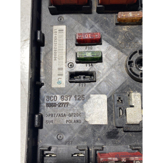 Panou sigurante VOLKSWAGEN PASSAT 3C2 2005 - 2010 TDI BKC, BLS, BXE 6359 2777 3c0937125