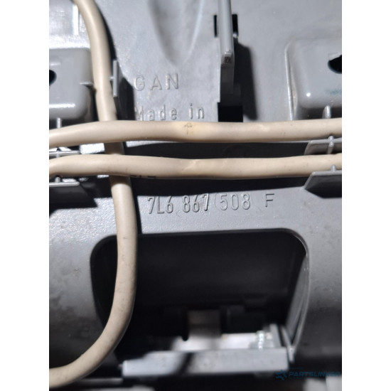 Plafoniera VOLKSWAGEN TOUAREG 7LA, 7L6, 7L7 2002 - 2013 V6 TDI BKS, CATA 7L0868403,7L6867508F