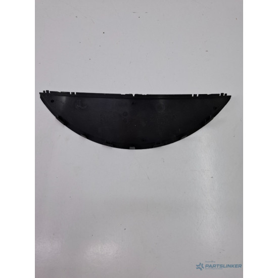 Ornament inferior lateral bancheta spate VOLKSWAGEN TOUAREG 7LA, 7L6, 7L7 2002 - 2013 V6 TDI BKS, CATA 7l6857059