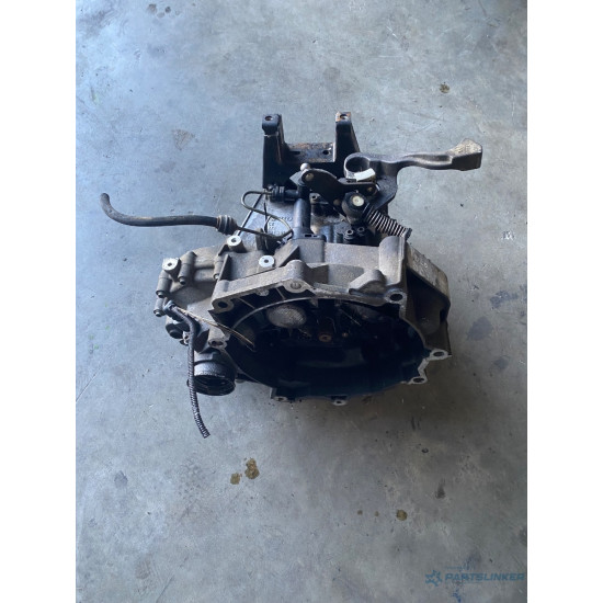 Cutie de viteze manuala 5 trepte SKODA FABIA 6Y2 1999 - 2008 1.4 16V AUA, BBY, BKY, VOLKSWAGEN POLO 9N_ 2001 - 2012 1.4 16V AUA, BBY, BKY 02T301103A
