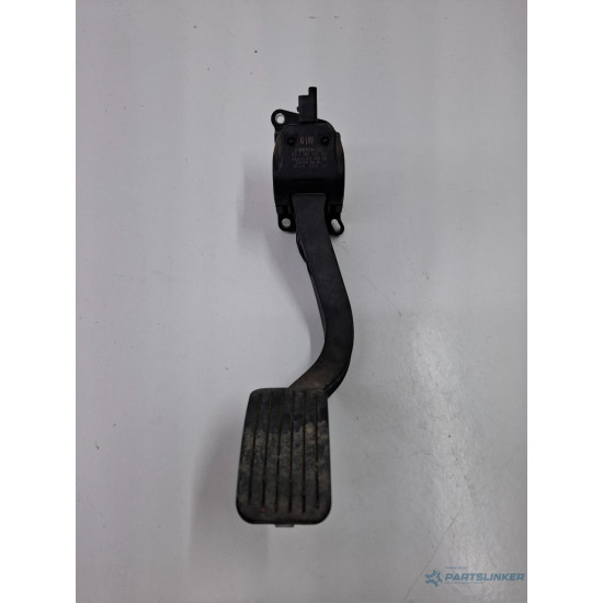 Pedala de acceleratie CITROËN C4 Grand Picasso I UA_ 2006 - 2013 HDi 9HY (DV6TED4), 9HZ (DV6TED4) BOSCH 9681990080