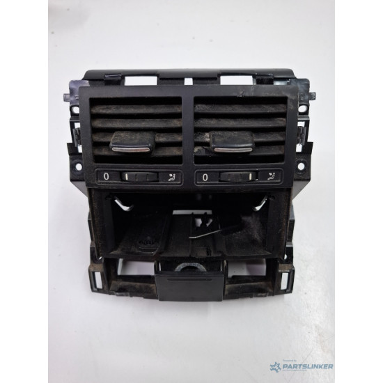 Grila de ventilatie spate VOLKSWAGEN TOUAREG 7LA, 7L6, 7L7 2002 - 2013 V6 TDI BKS, CATA 7l6819203