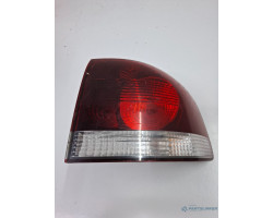 Lampa spate / Stop dreapta spate VOLKSWAGEN TOUAREG 7LA, 7L6, 7L7 2002 - 2013 V6 TDI BKS, CATA 7l6945096