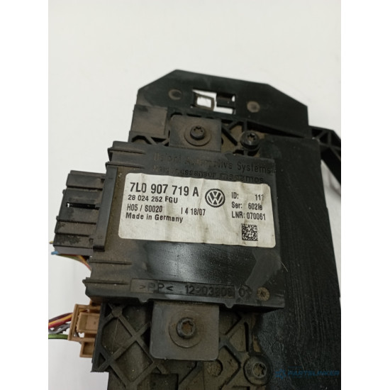Modul/unitate de control alarma VOLKSWAGEN TOUAREG 7LA, 7L6, 7L7 2002 - 2013 V6 TDI BKS, CATA 7l0907719