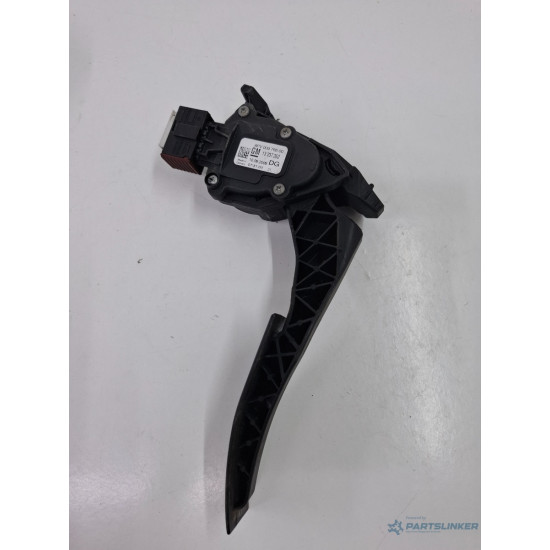 Pedala de acceleratie OPEL INSIGNIA Estate G09 2008 - 2017 CDTI A 20 DTE 13237352