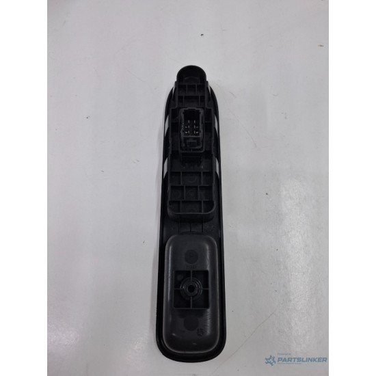 Butoane geamuri electrice dreapta fata PEUGEOT 207 SW WK_ 2007 - 2012 1.6 HDi 9HZ (DV6TED4) 96548606