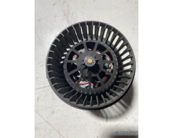 Ventilator aeroterma VOLKSWAGEN TRANSPORTER V Box 7HA, 7HH, 7EA, 7EH 2003 - > 2.5 TDI AXD, BNZ 7h0820308
