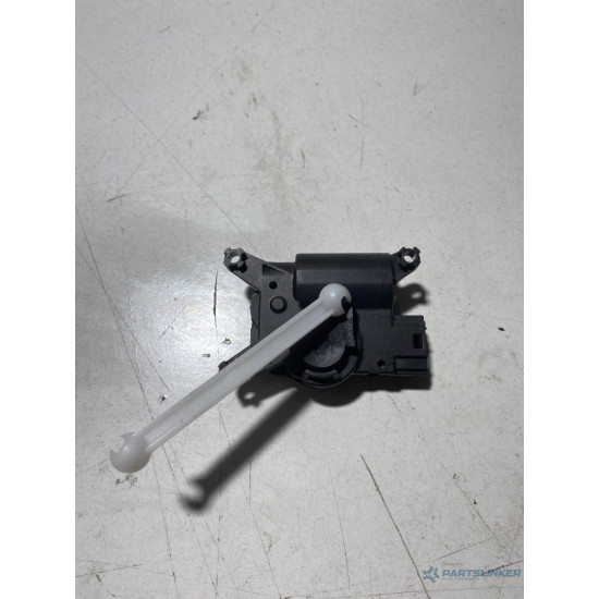 Motoras/actuator clapeta aer VOLKSWAGEN TRANSPORTER V Bus 7HB, 7HJ, 7EB, 7EJ, 7EF, 7EG, 7HF, , VOLKSWAGEN AMAROK 2H_, S1B 2010 - > 2.0 TDI CNFB 309369411;52411483;020618