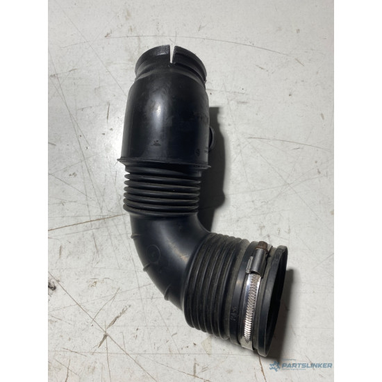 Furtun admisie aer OPEL INSIGNIA Estate G09 2008 - 2017 CDTI A 20 DTE 329788454