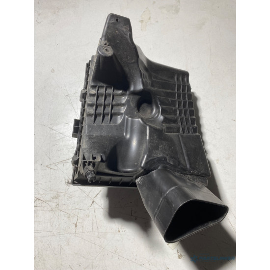 Capac carcasa filtru de aer OPEL INSIGNIA Estate G09 2008 - 2017 CDTI A 20 DTE 55560889