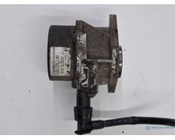 Pompa de vacuum RENAULT SCENIC II JM0/1_ 2003 - >, RENAULT CLIO III BR0/1, CR0/1 2005 - >, NISSAN MICRA II K11 1992 - 2007 1.5 D TD15, DACIA LOGAN LS_ 2004 - > Pierburg 700673010