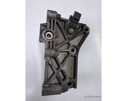 Suport tampon motor RENAULT MEGANE II Saloon LM0/1_ 2003 - >, RENAULT CLIO II Box SB0/1/2_ 1998 - >, RENAULT TWINGO I C06_ 1993 - 2012, RENAULT LOGAN I LS_ 2004 - > 1.5 dCi K9K 796 8200101196