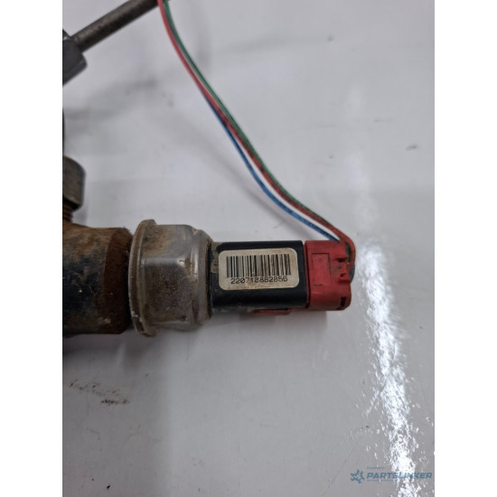 Rampa injectoare FORD FOCUS Saloon DFW 1999 - 2007 16V FYDA, FYDB, FYDC, FYDD, FYDH 9654592680