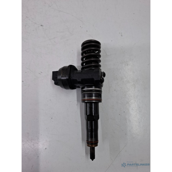Injector AUDI A4 II 8E2, B6 2000 - 2005 1.9 TDI BKE 038130073