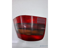 Lampa spate / Stop dreapta VOLKSWAGEN GOLF IV 1J1 1997 - 2007 945257