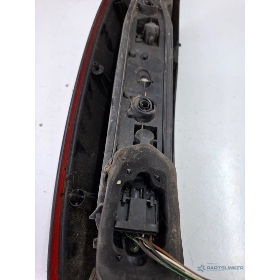 Lampa spate / Stop dreapta OPEL CORSA C F08, F68, X01 2000 - 2009 09114337