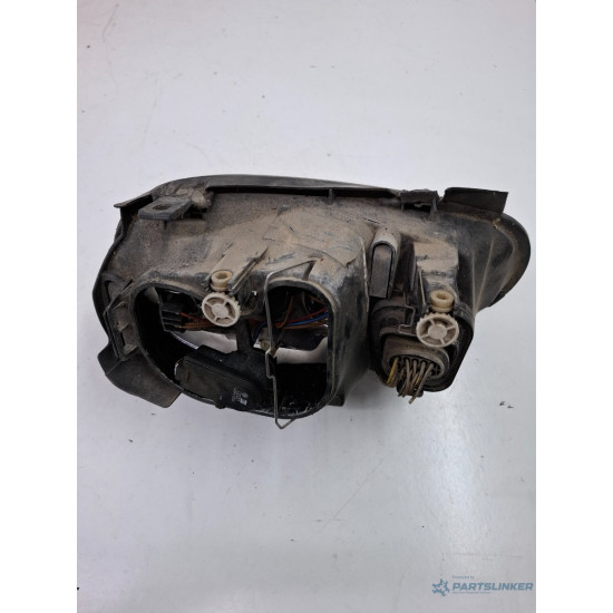 Far stanga VOLKSWAGEN GOLF IV Variant 1J5 1999 - 2006 67742010
