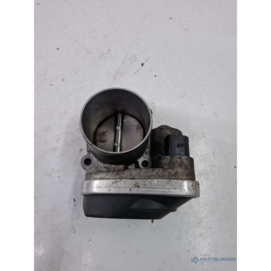 Supapa clapeta de acceleratie RENAULT MEGANE III Hatchback BZ0_ 2008 - > 1.6 16V K4M 848 8200190230