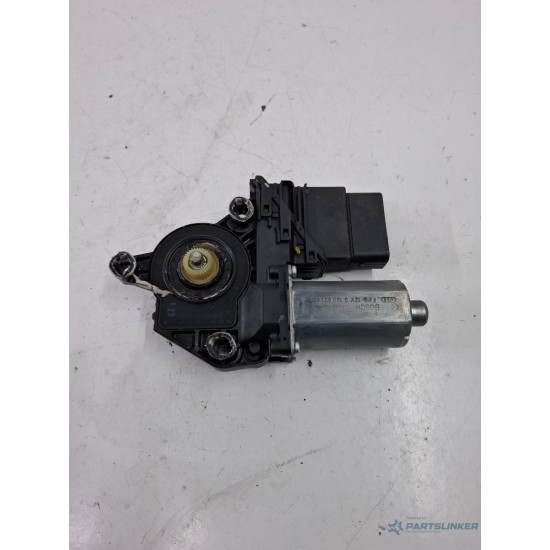 Motoras geam pivotant VOLKSWAGEN GOLF V 1K1 2003 - 2009