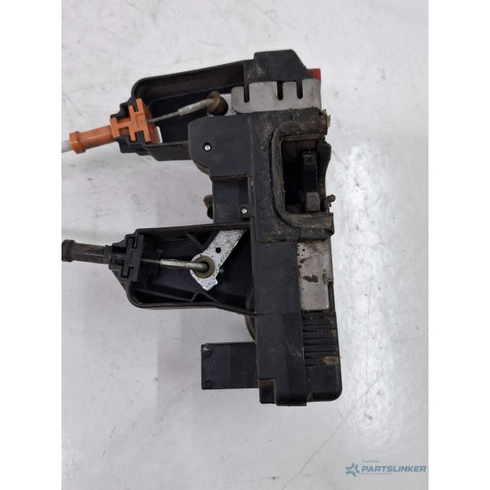 Broasca usa stanga spate OPEL CORSA C F08, F68, X01 2000 - 2009, OPEL ASTRA G Estate F35_, T98 1998 - 2009, OPEL ZAFIRA A F75_, T98 1999 - 2005 24414134