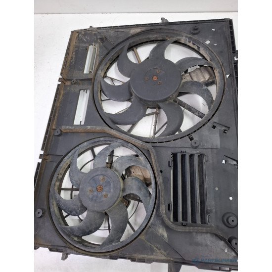 Ventilator electric radiator VOLKSWAGEN TOUAREG 7LA, 7L6, 7L7 2002 - 2013 2.5 R5 TDI BAC, BPE 7l0121203f