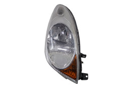 Far dreapta fata NISSAN NOTE E11, NE11 2005 - 2013 043321