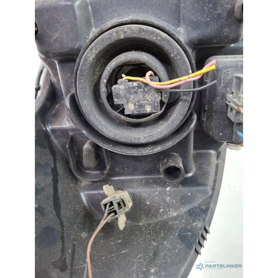 Far dreapta fata NISSAN NOTE E11, NE11 2005 - 2013 043321