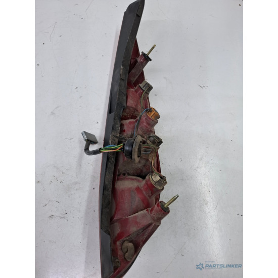 Lampa spate / Stop stanga spate FORD MONDEO III Estate BWY 2000 - 2007 1s7113404c