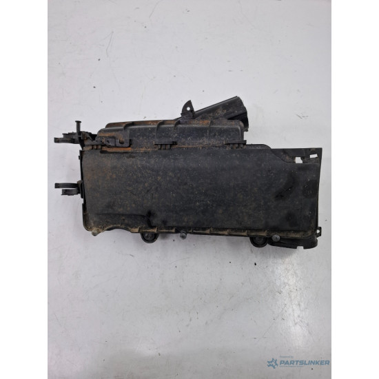 Capac carcasa filtru de aer FORD FIESTA VI 2008 - >