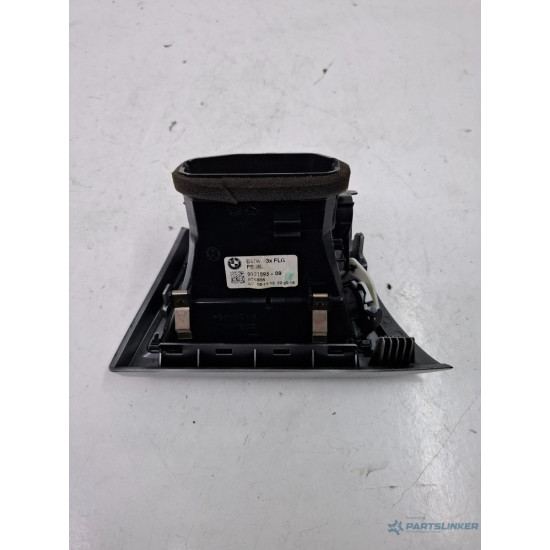 Grila de ventilatie laterala panou de bord BMW 3 VI F30, F80 2011 - 2018 320 d B47 D20 A, N47 D20 C