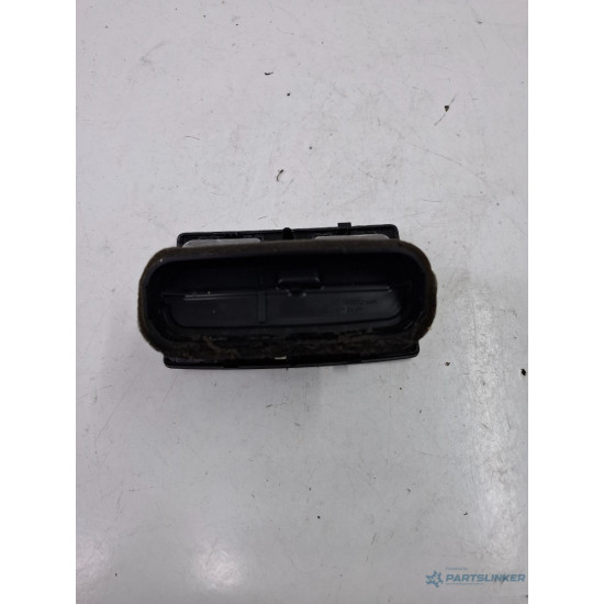 Grila de ventilatie bord centrala BMW 3 VI F30, F80 2011 - 2018 320 d B47 D20 A, N47 D20 C