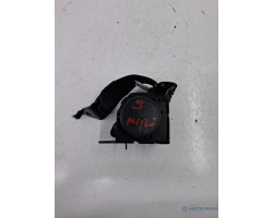 Centura de siguranta mijloc (spate) BMW 3 VI F30, F80 2011 - 2018 320 d B47 D20 A, N47 D20 C