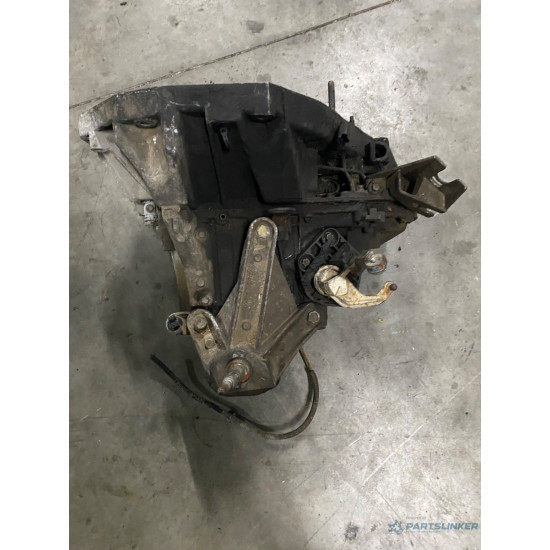 Cutie de viteze RENAULT CLIO II BB0/1/2_, CB0/1/2_ 1998 - > 8200707909