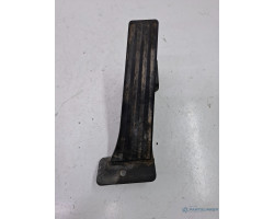 Pedala de acceleratie BMW 1 II F20 2010 - >, BMW 3 VI Touring F31 2011 - >, BMW 3 VI F30, F80 2011 - 2018 320 d B47 D20 A, N47 D20 C 6853175